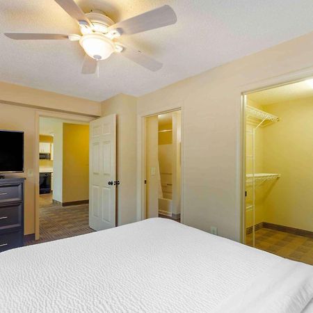 Extended Stay America Select Suites - Orlando - Lake Mary - 1040 Greenwood Blvd Dış mekan fotoğraf