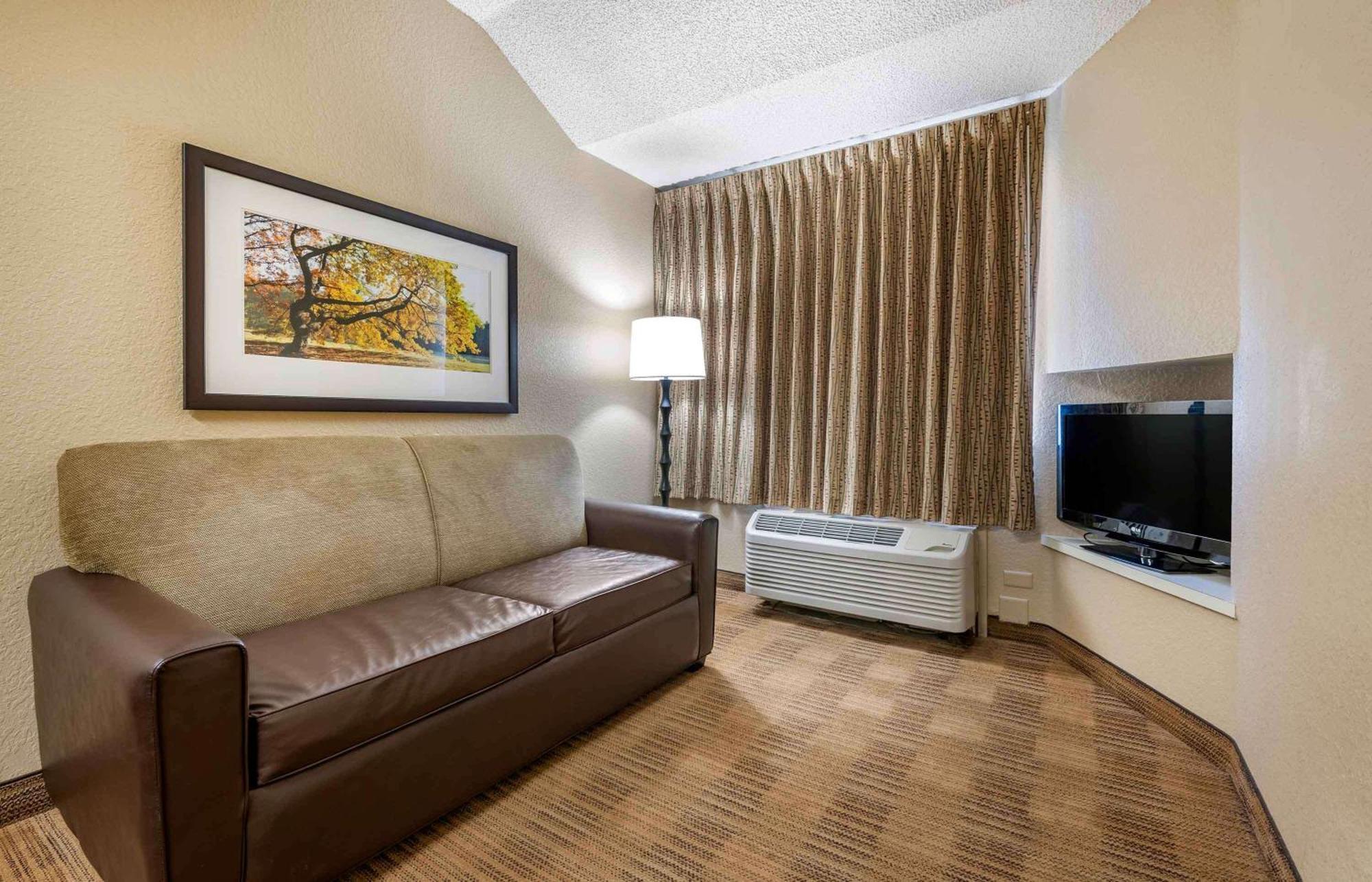 Extended Stay America Select Suites - Orlando - Lake Mary - 1040 Greenwood Blvd Dış mekan fotoğraf
